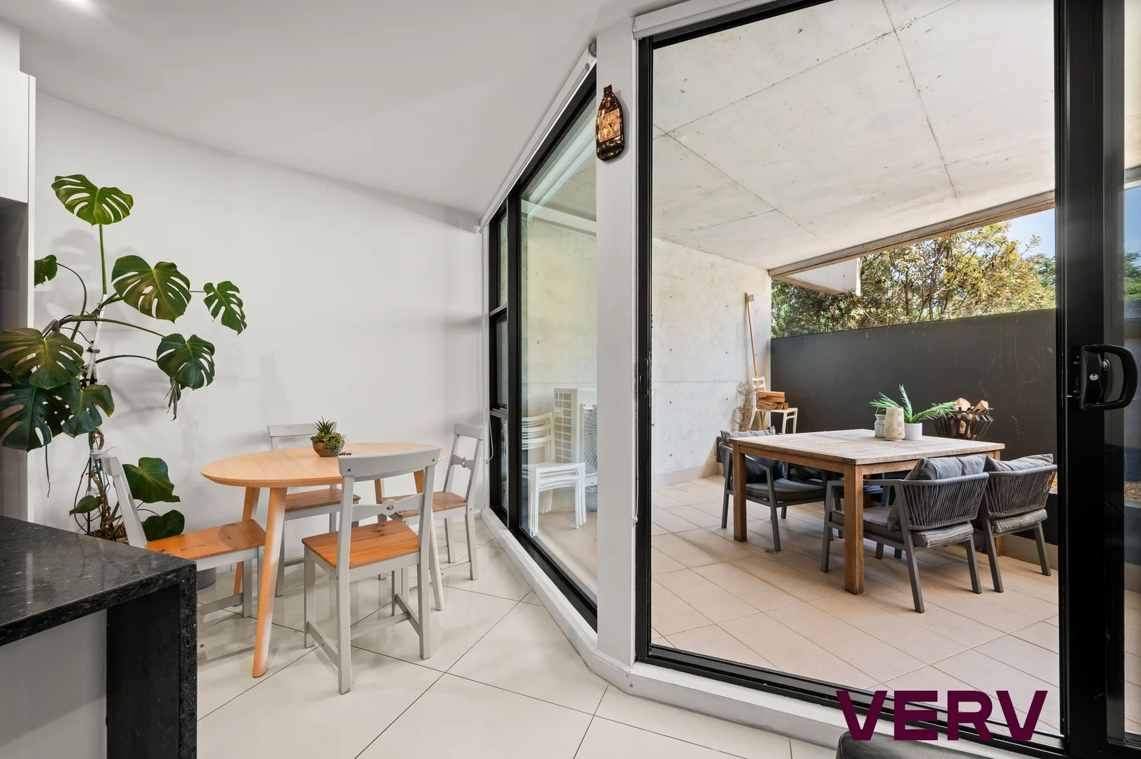 Additional image 10 of 4/43 Hampton Circuit, Yarralumla ACT 2600