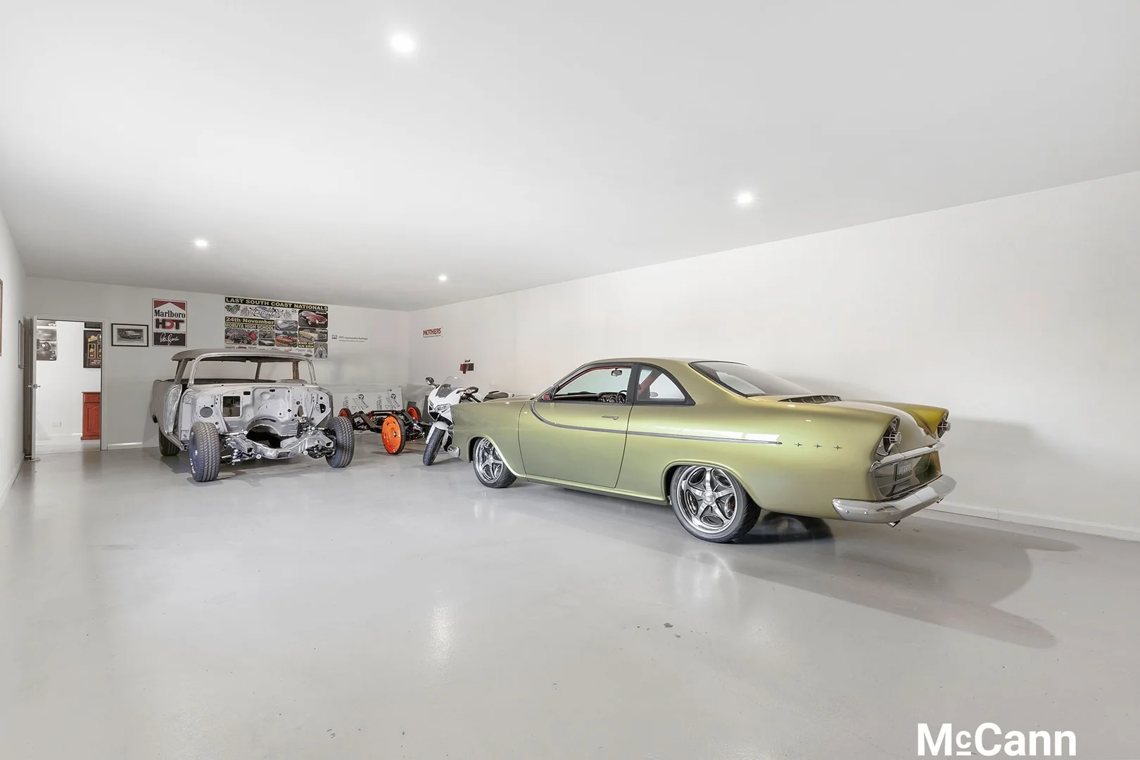 Additional image 24 of 8 Ey Place, Kambah ACT 2902