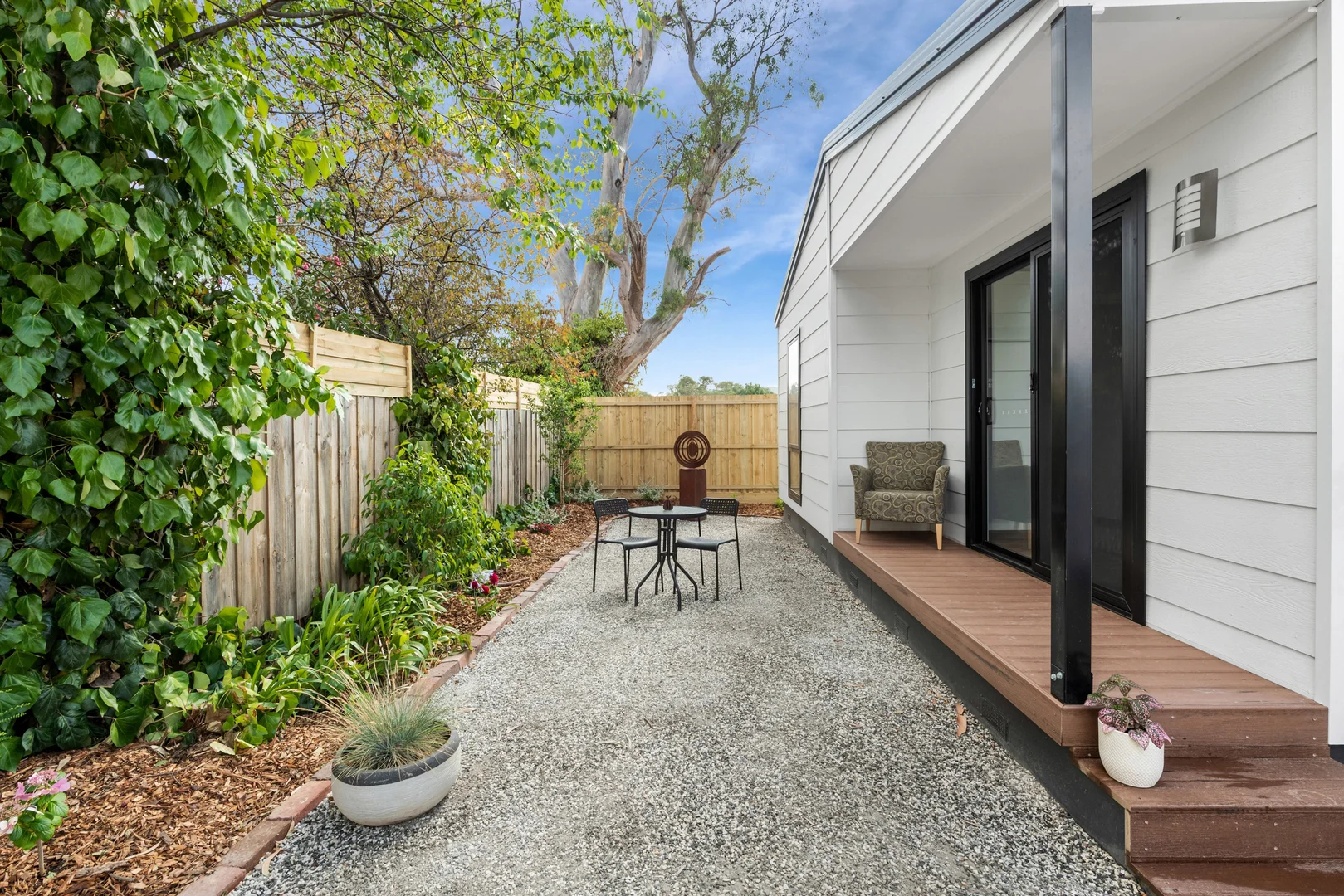 Additional image 2 of 2/228 High Street, Heathcote VIC 3523