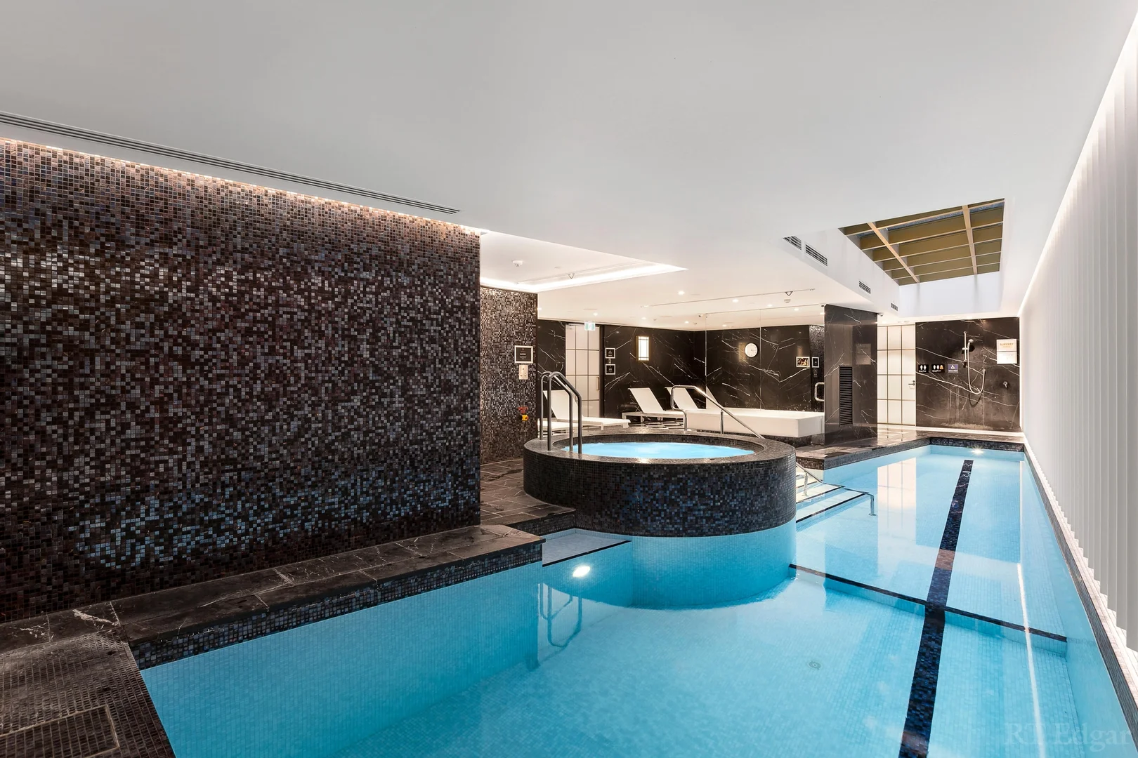 Additional image 23 of 1405/8 Bowen Crescent, Melbourne VIC 3004