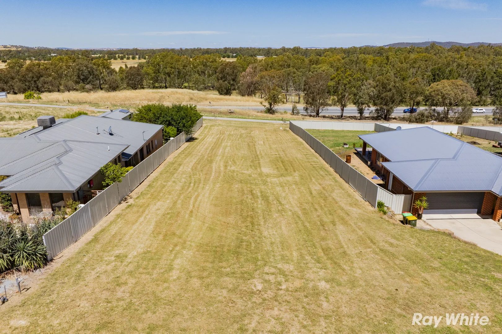 Additional image 4 of 3 Sunvale Crescent, Estella NSW 2650