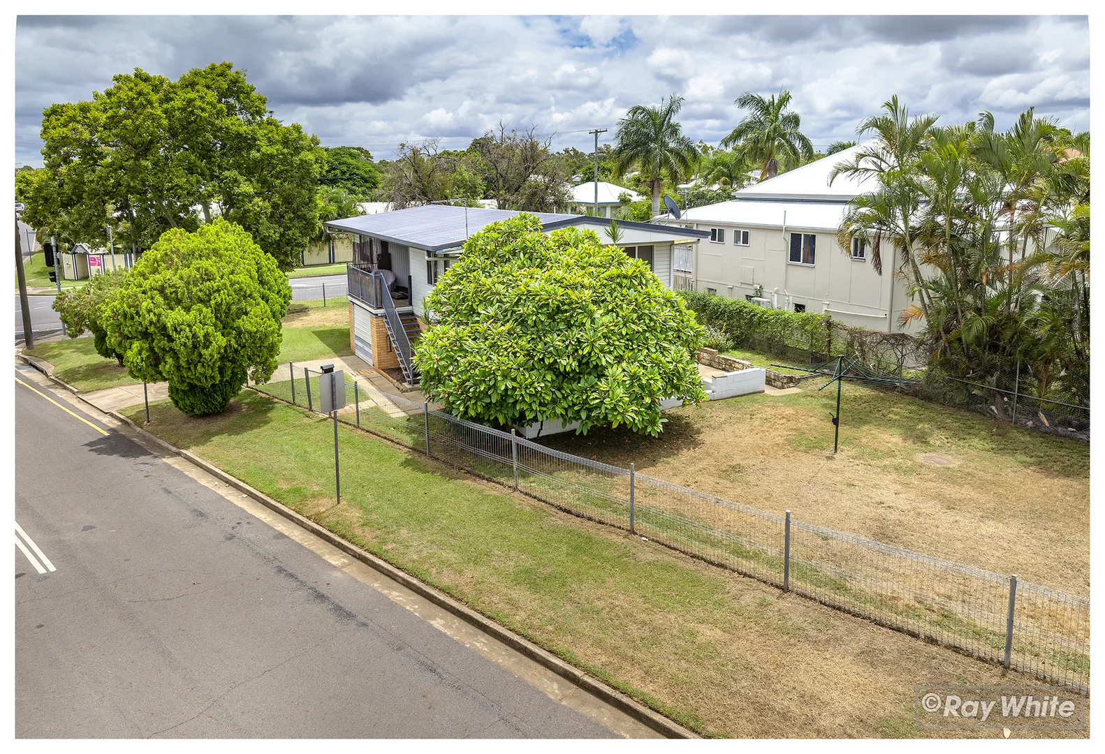 Additional image 29 of 267 Elphinstone Street, Koongal QLD 4701