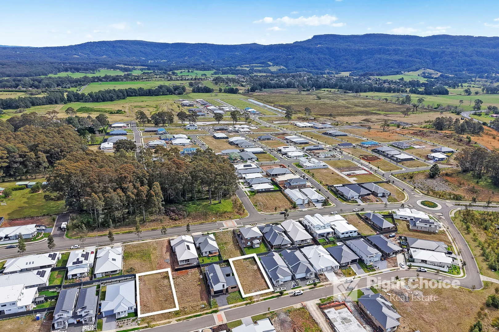 Additional image 3 of 13 Wirraway Boulevard, Badagarang NSW 2540