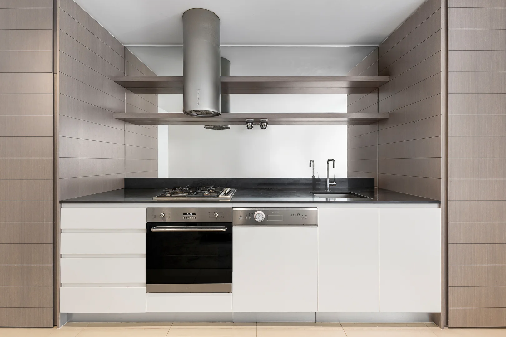 Additional image 2 of 806C/11 Shamrock Street, Abbotsford VIC 3067