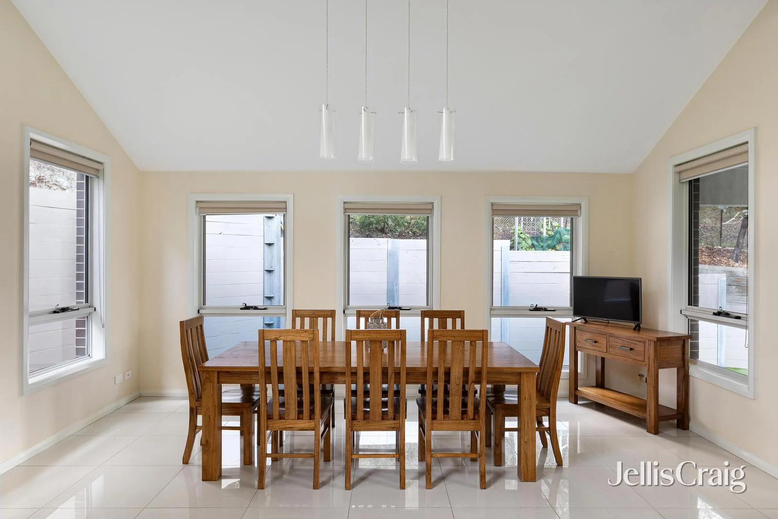 Additional image 5 of 2/14 Taylor Road, Hurstbridge VIC 3099