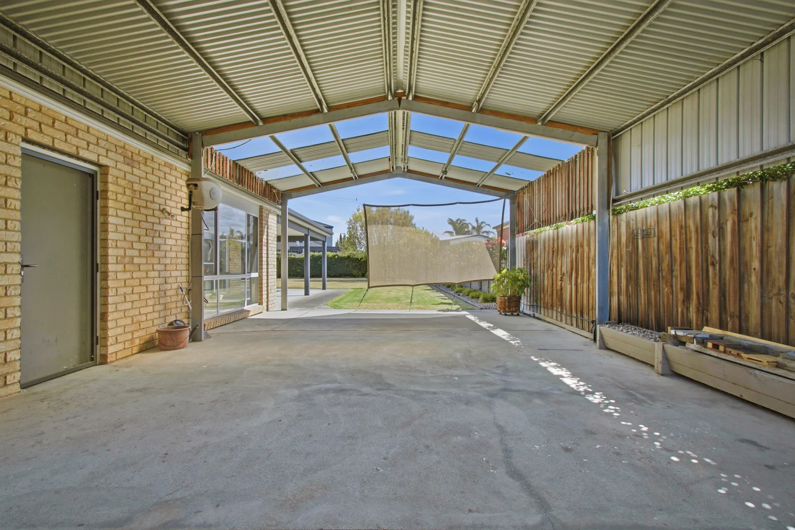 Additional image 18 of 8 St Georges Road, Traralgon VIC 3844