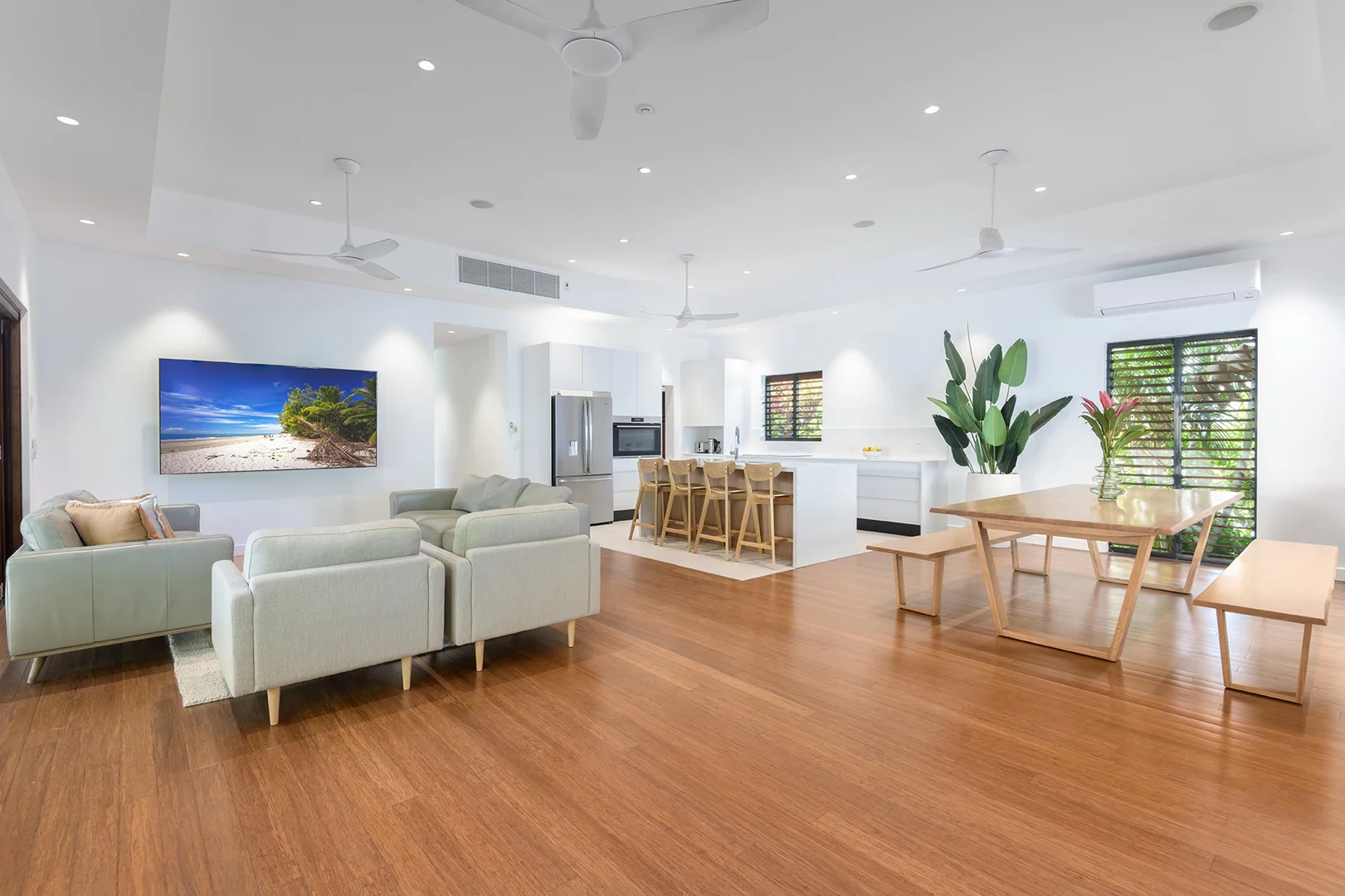 Additional image 5 of 35 Beachfront Mirage Drive, Port Douglas QLD 4877