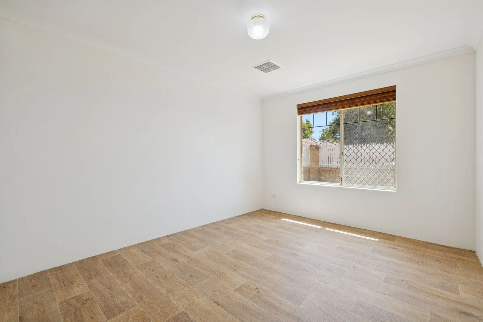 Additional image 13 of 49A Mars Street, Carlisle WA 6101