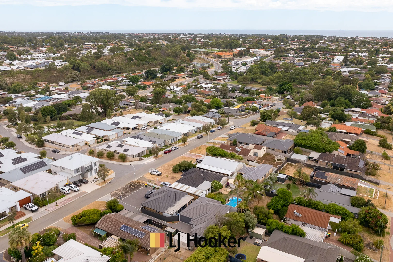 Additional image 59 of 41A Currajong Crescent, Craigie WA 6025