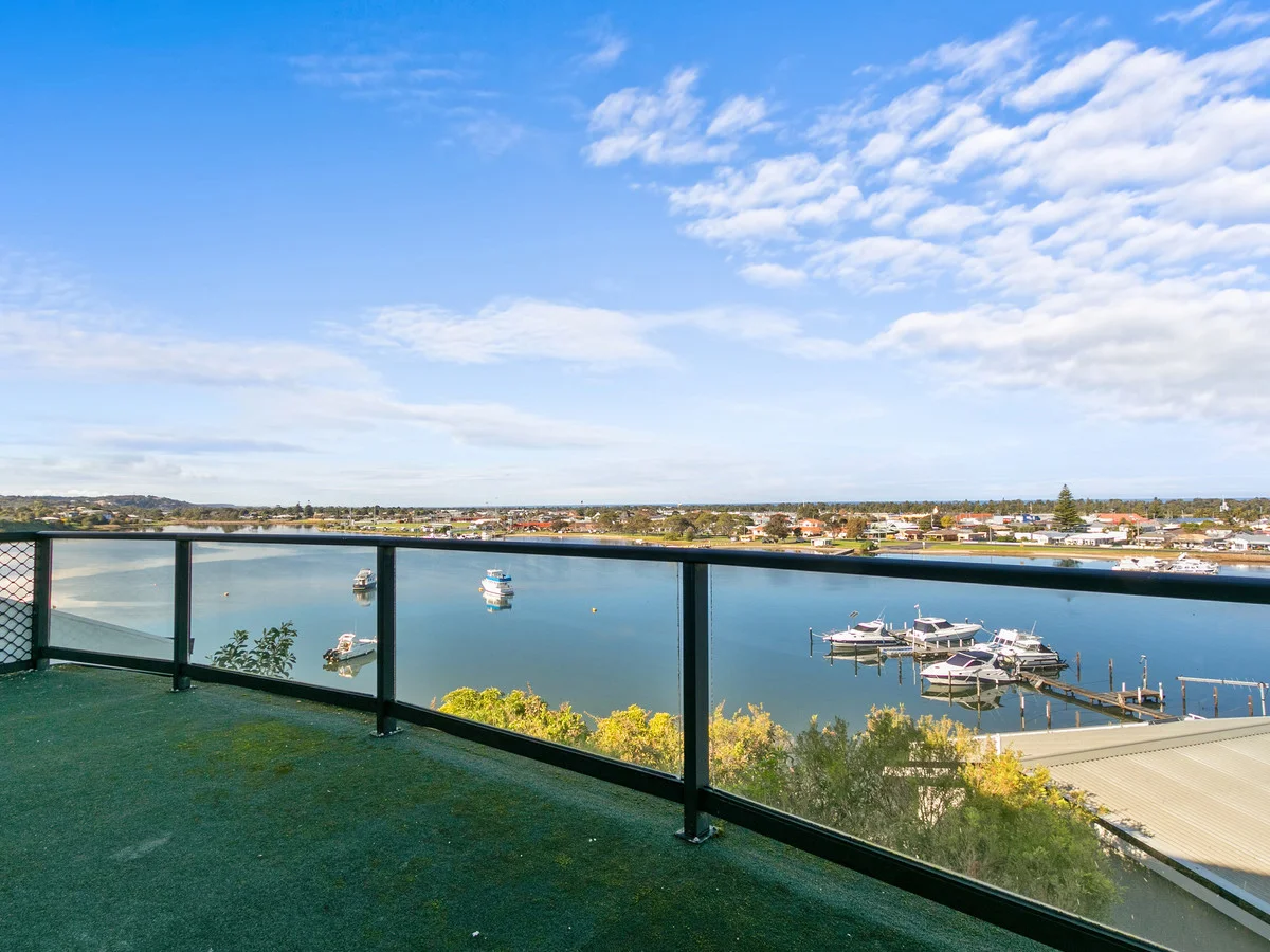 Additional image 27 of 4A Wattlebird Close, Lakes Entrance VIC 3909