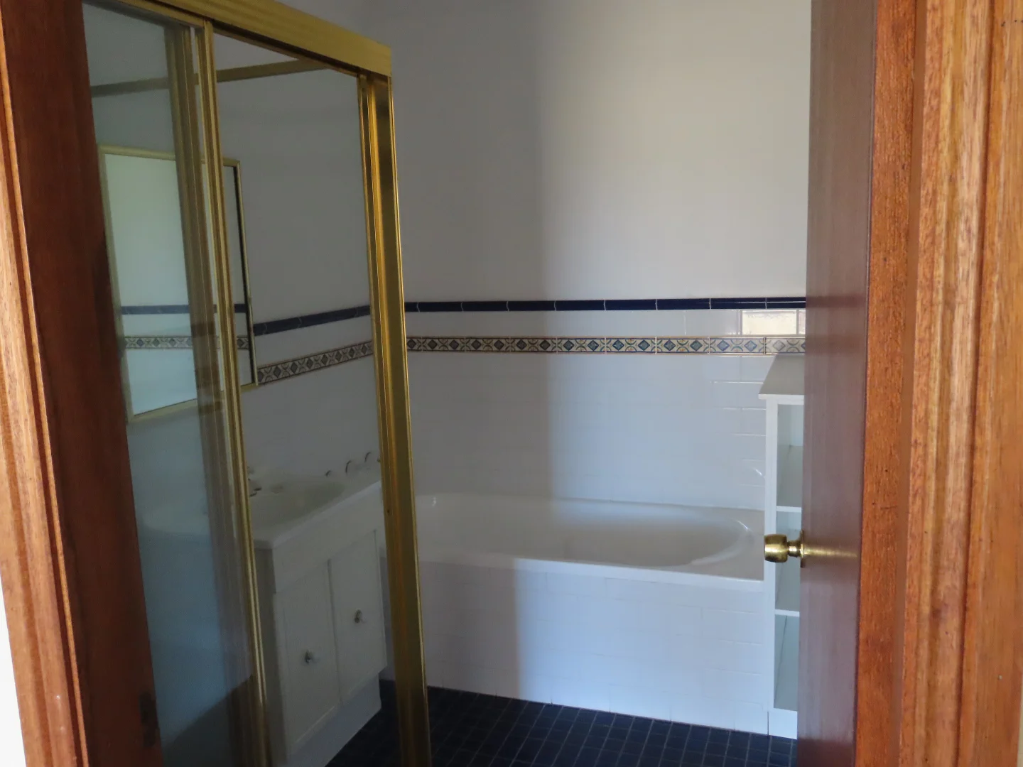 Additional image 19 of "Wattle-wee-doo" 14213 New England HWY, Timbumburi NSW 2340