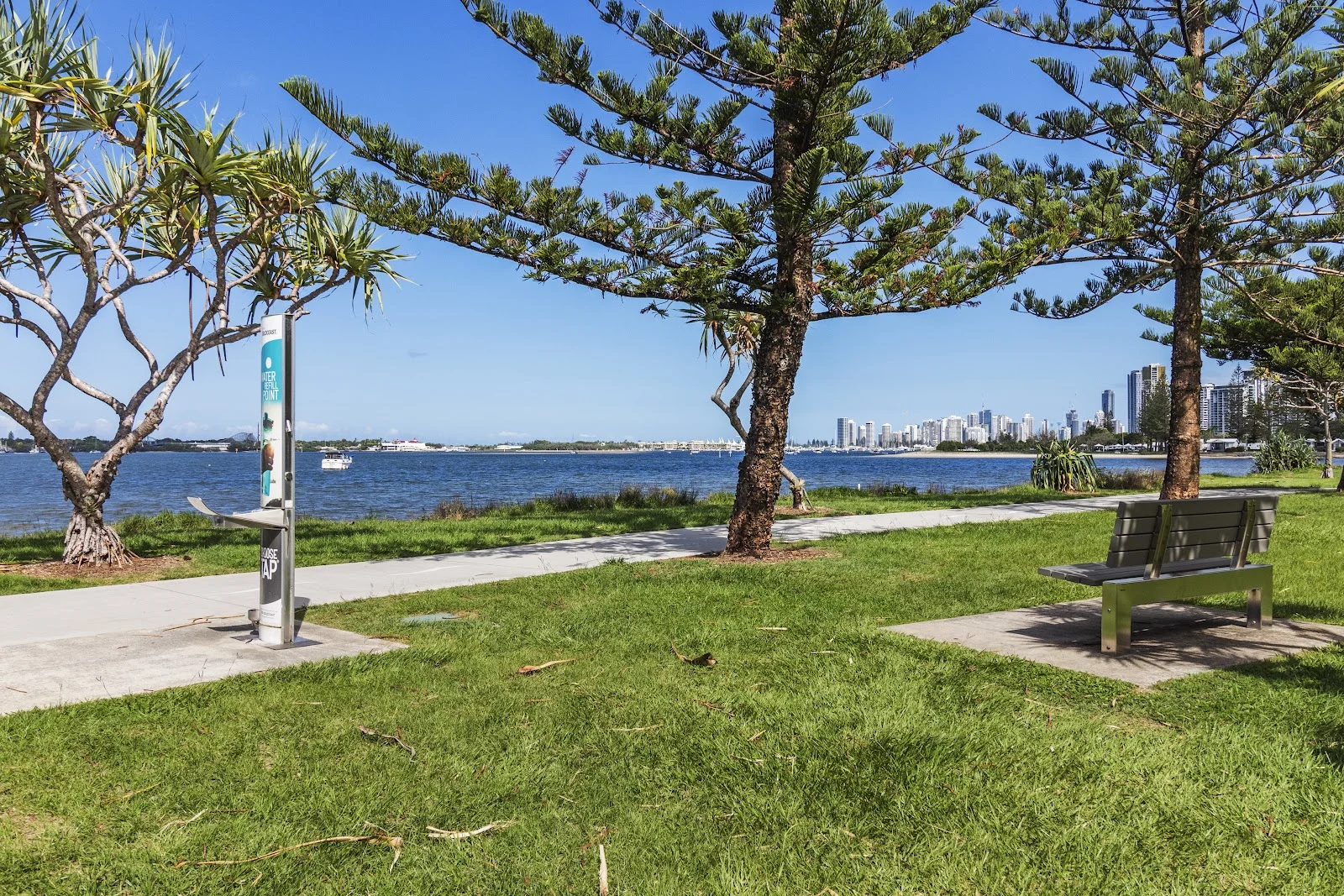 Additional image 29 of 41 Frank Street, Labrador QLD 4215