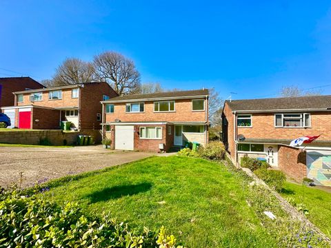 Kesteven Way, Southampton, Hampshire SO18