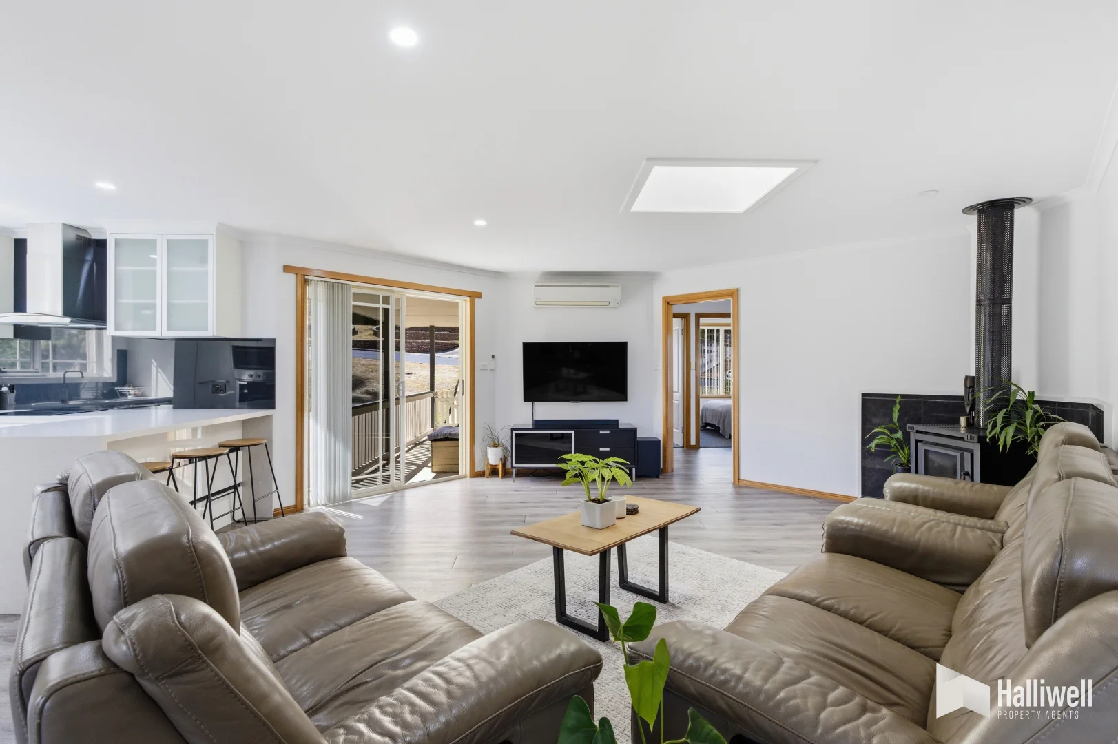 Additional image 5 of 13 Georgiana Street, Devonport TAS 7310