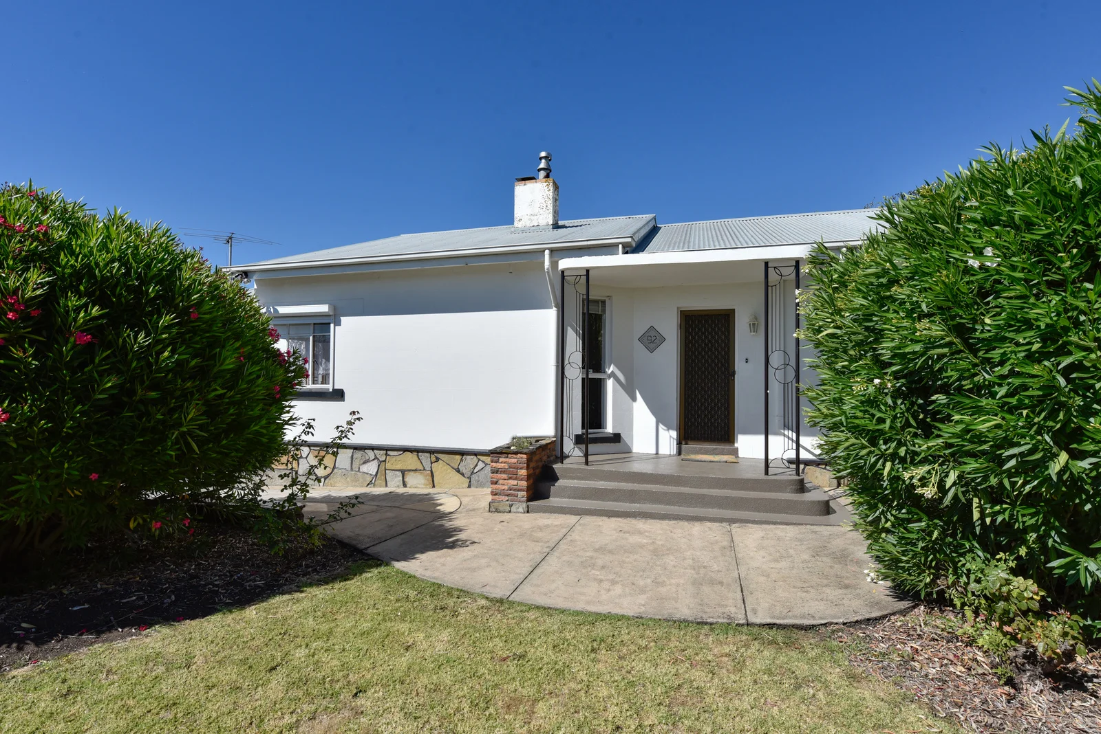 Additional image 5 of 92 Lake Terrace East, Mount Gambier SA 5290