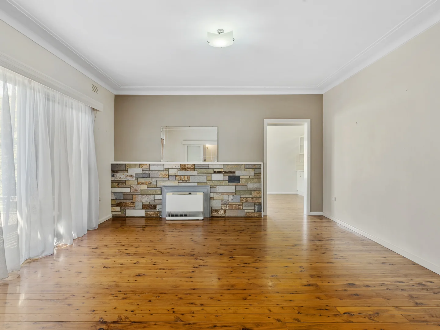 Additional image 3 of 9 Gitchell Street, Corowa NSW 2646