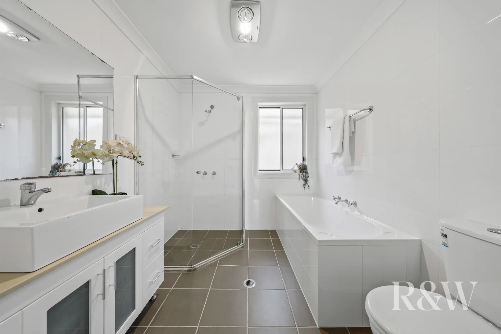 Additional image 21 of 4B VAUCLUSE PLACE, Glen Alpine NSW 2560