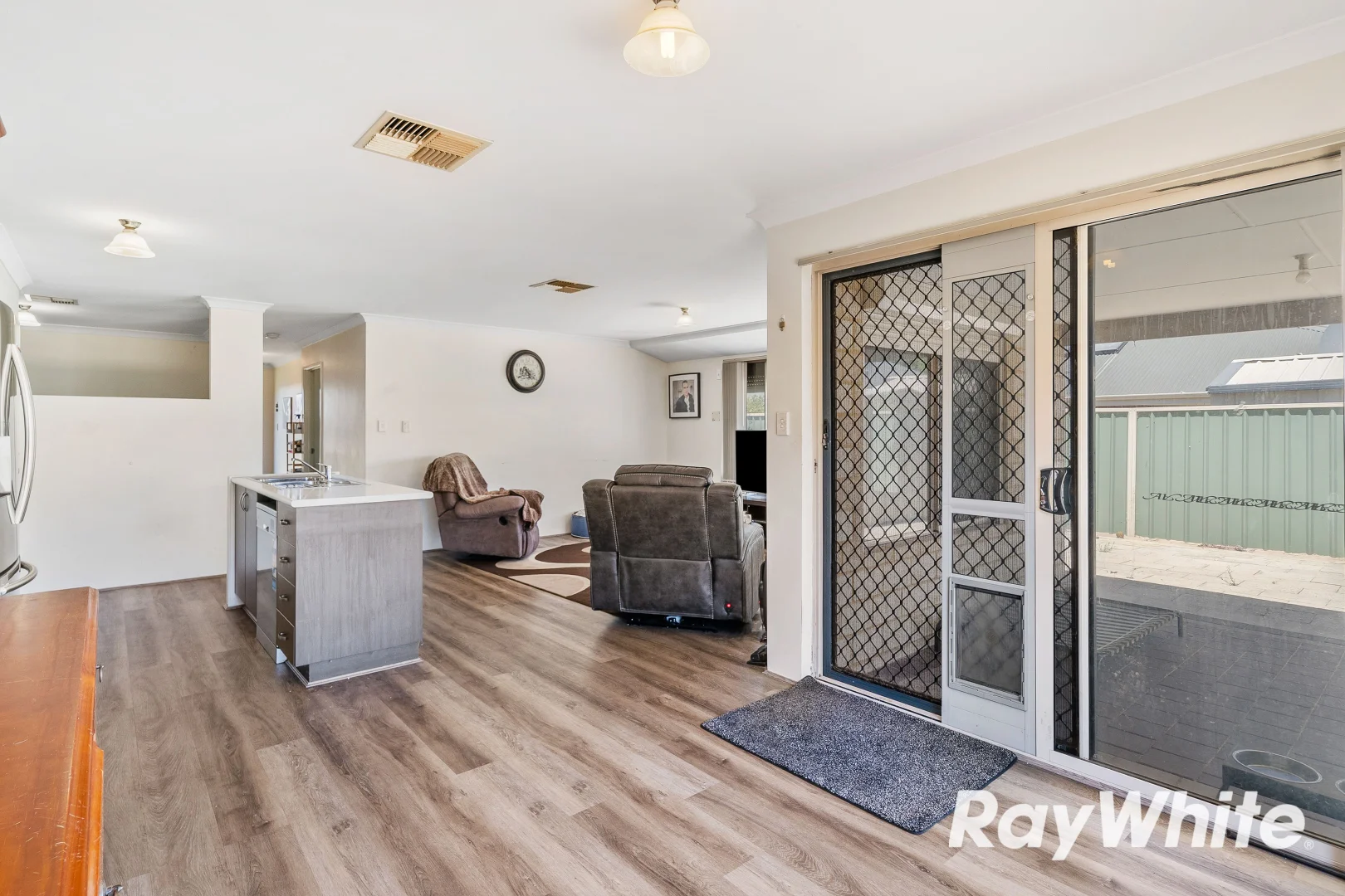 Additional image 14 of 10 Falstaff Close, Greenfields WA 6210