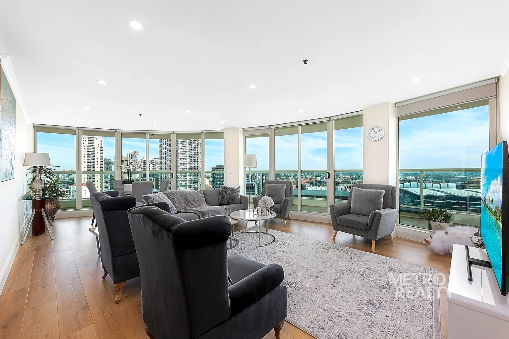 Additional image 5 of 2503/348-352 Sussex Street, Sydney NSW 2000