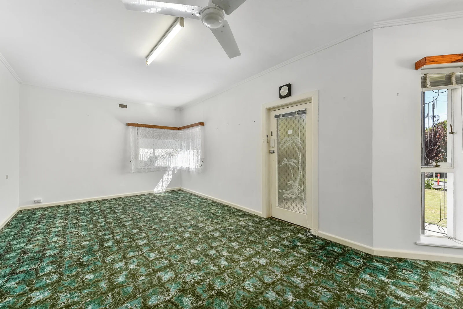 Additional image 7 of 92 Lake Terrace East, Mount Gambier SA 5290