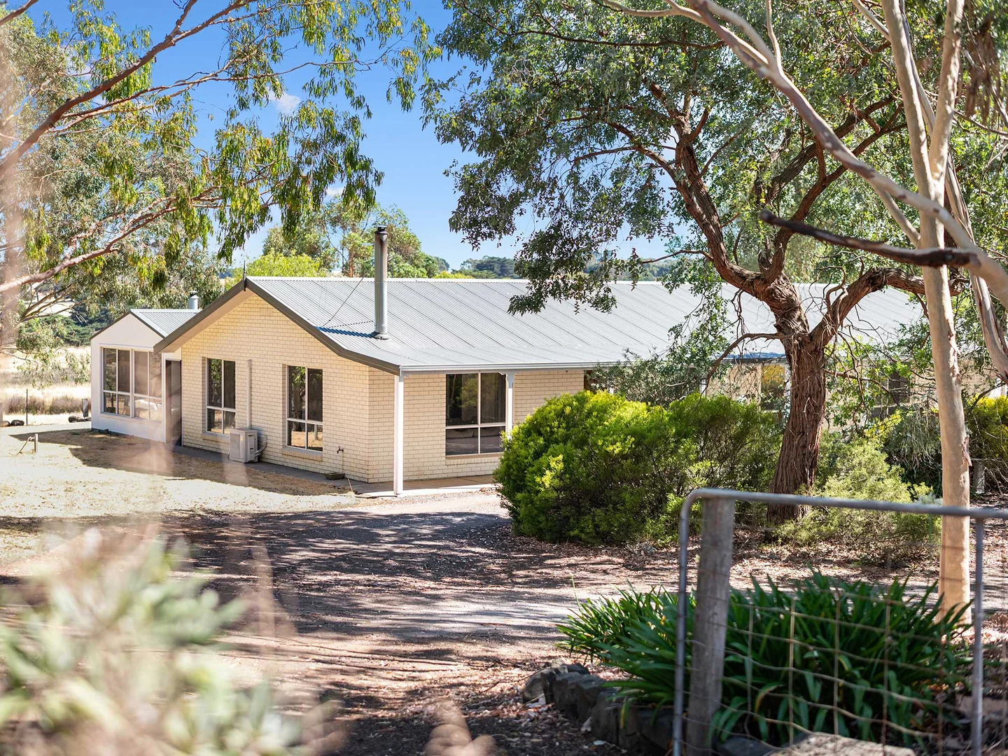 Additional image 2 of 26 Grampians Court, Hamilton VIC 3300