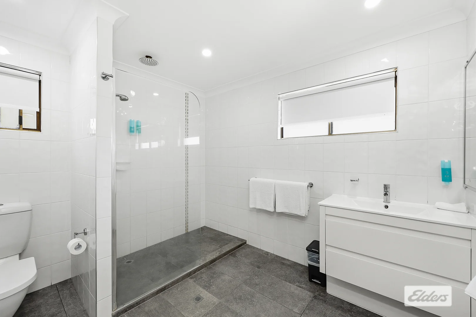 Additional image 13 of 12/100 Scenic Highway, Lammermoor QLD 4703