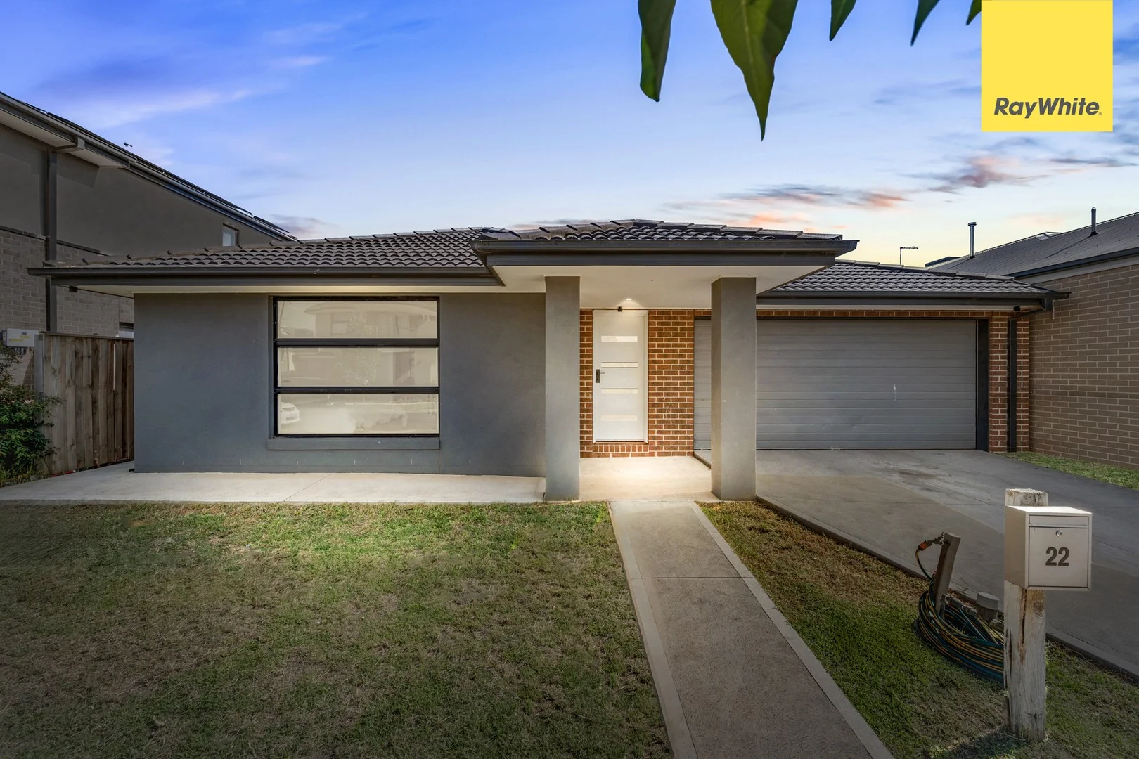 22 Lightfoot Way, Deanside VIC 3336