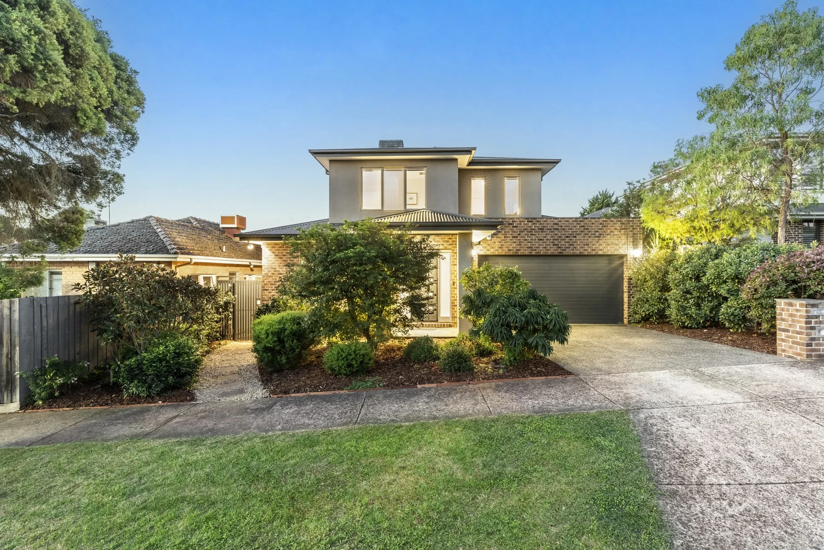 13 Glenauburn Road, Lower Plenty VIC 3093