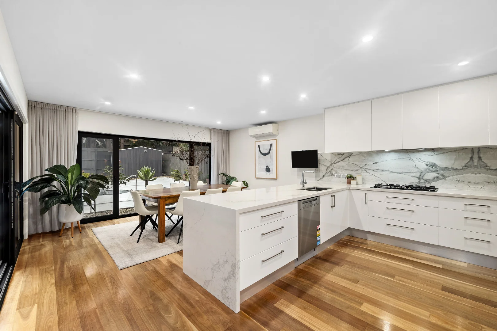 Additional image 9 of 5 Iona Street, Black Rock VIC 3193