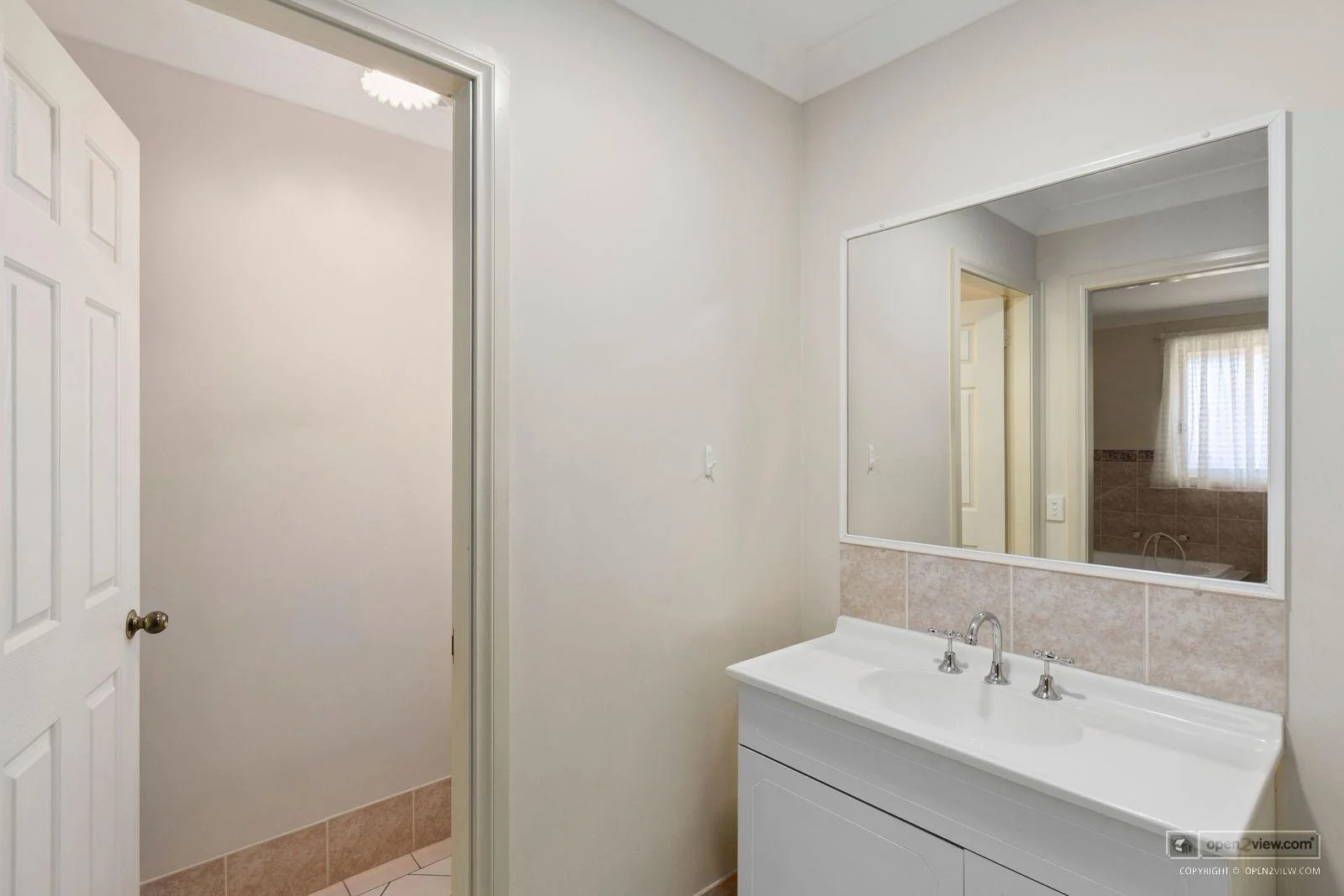 Additional image 7 of 4/13-15 Russell Street, Woonona NSW 2517