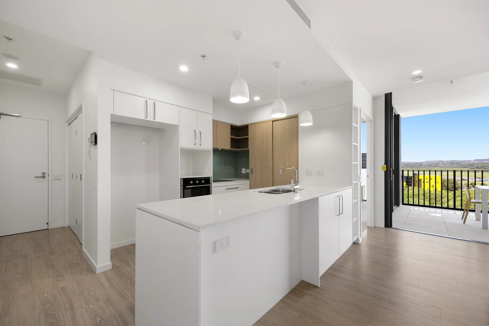 166/3 Lang Street, Bilinga QLD 4225