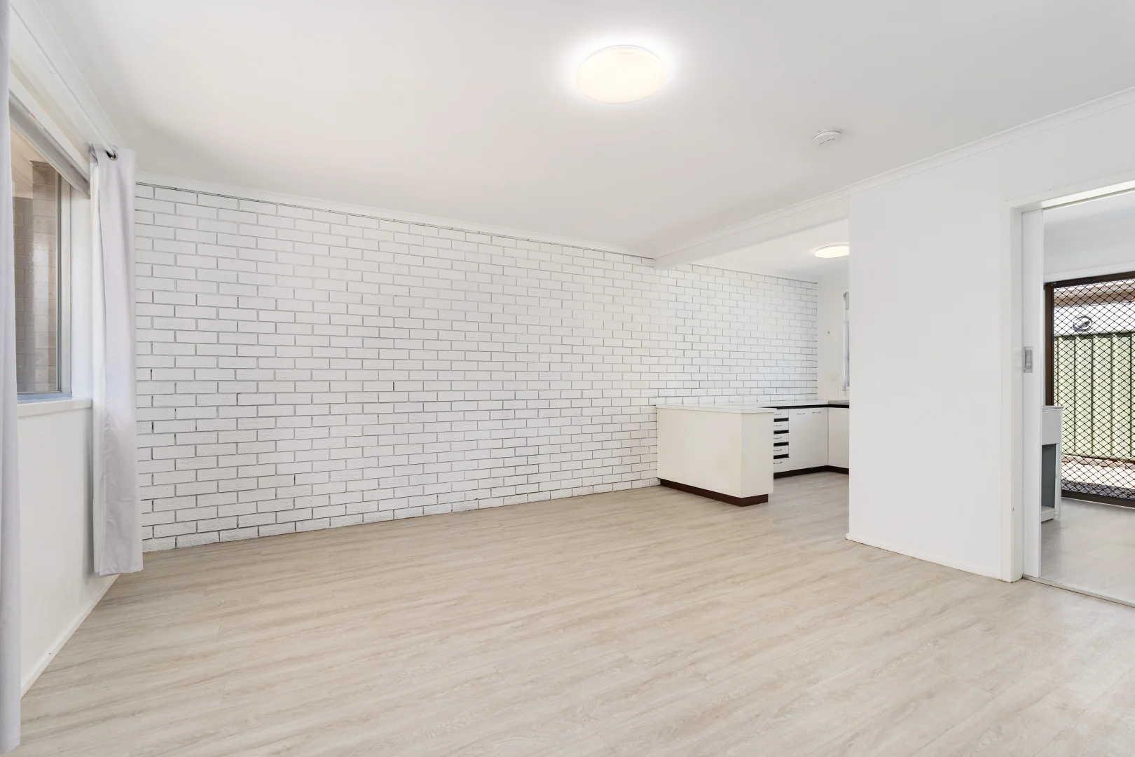 Additional image 3 of 1-4/424 Douglas Road, Lavington NSW 2641