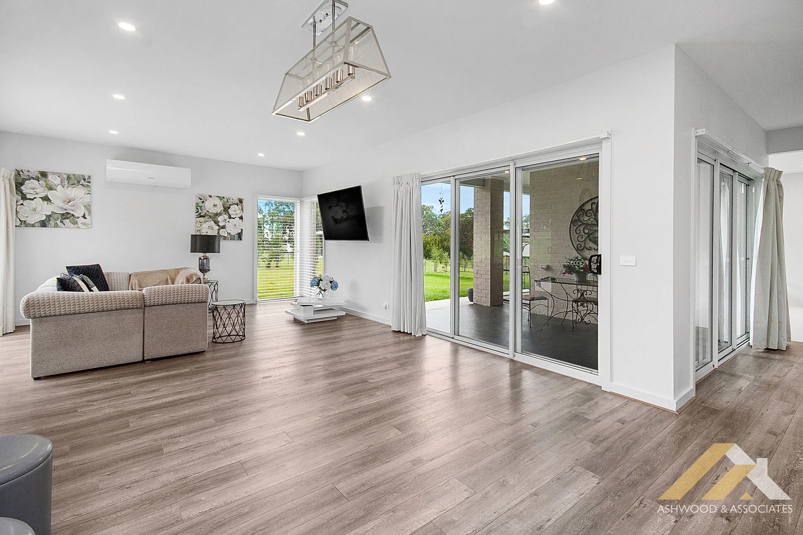 Additional image 4 of 3A Di Palma Terrace, Ellaswood VIC 3875