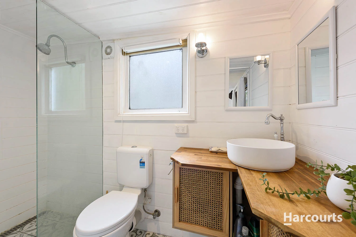 Additional image 11 of 70 Lettes Bay Road, Strahan TAS 7468