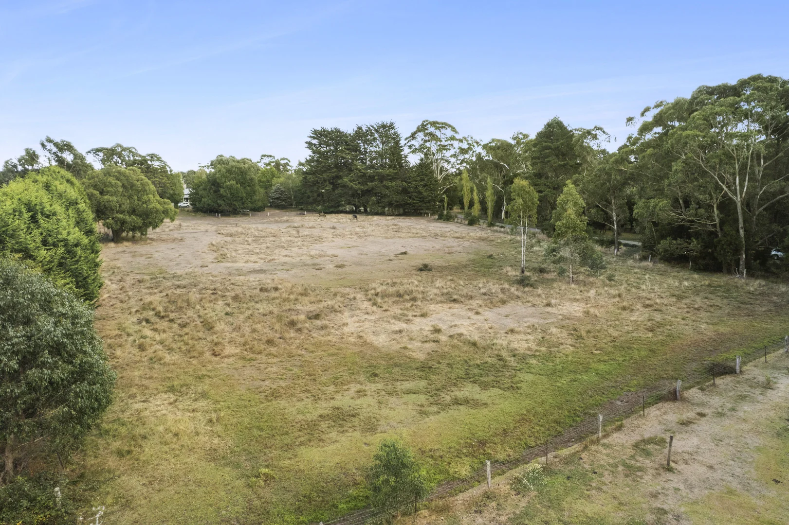 Additional image 3 of 1A, 9 Racecourse Road, Trentham VIC 3458