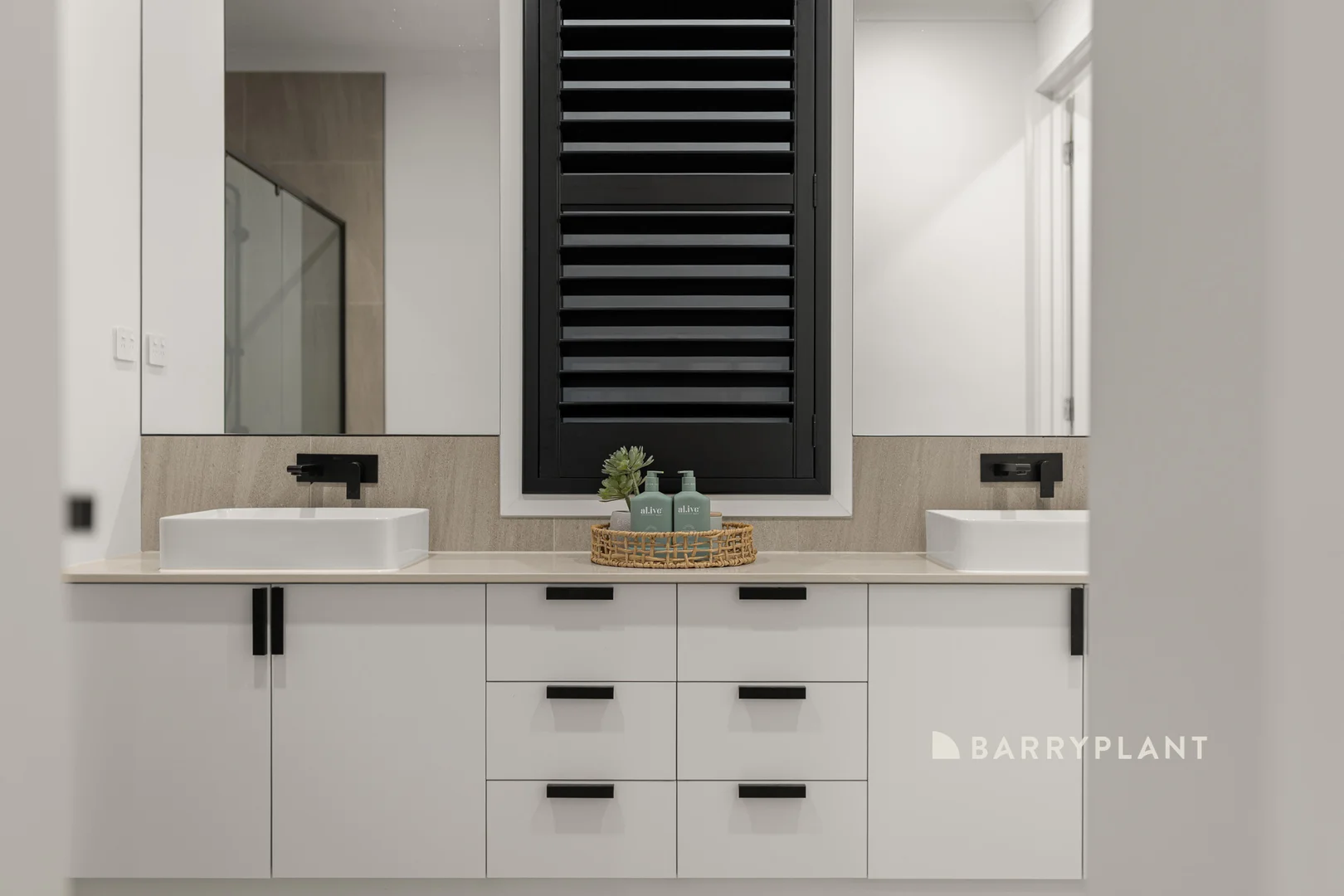 Additional image 13 of 16 Coventry Drive, Warragul VIC 3820