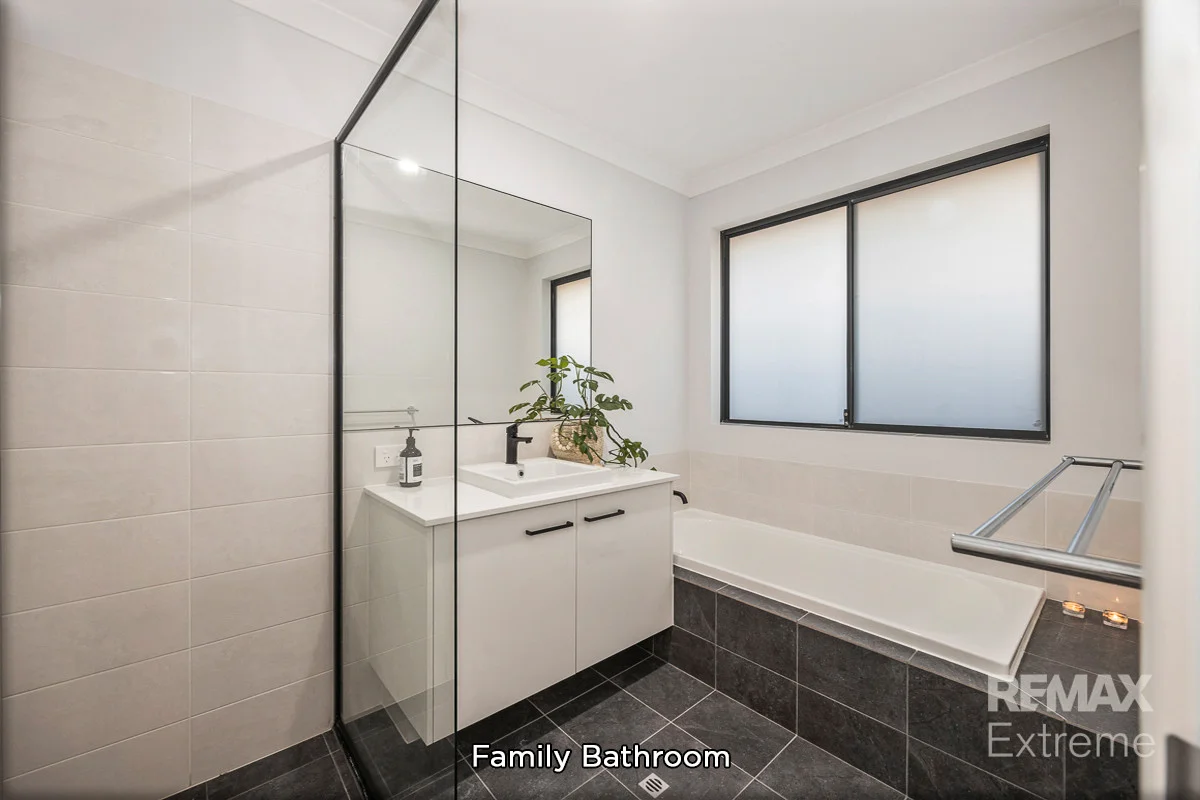 Additional image 24 of 22 Venetian Road, Eglinton WA 6034