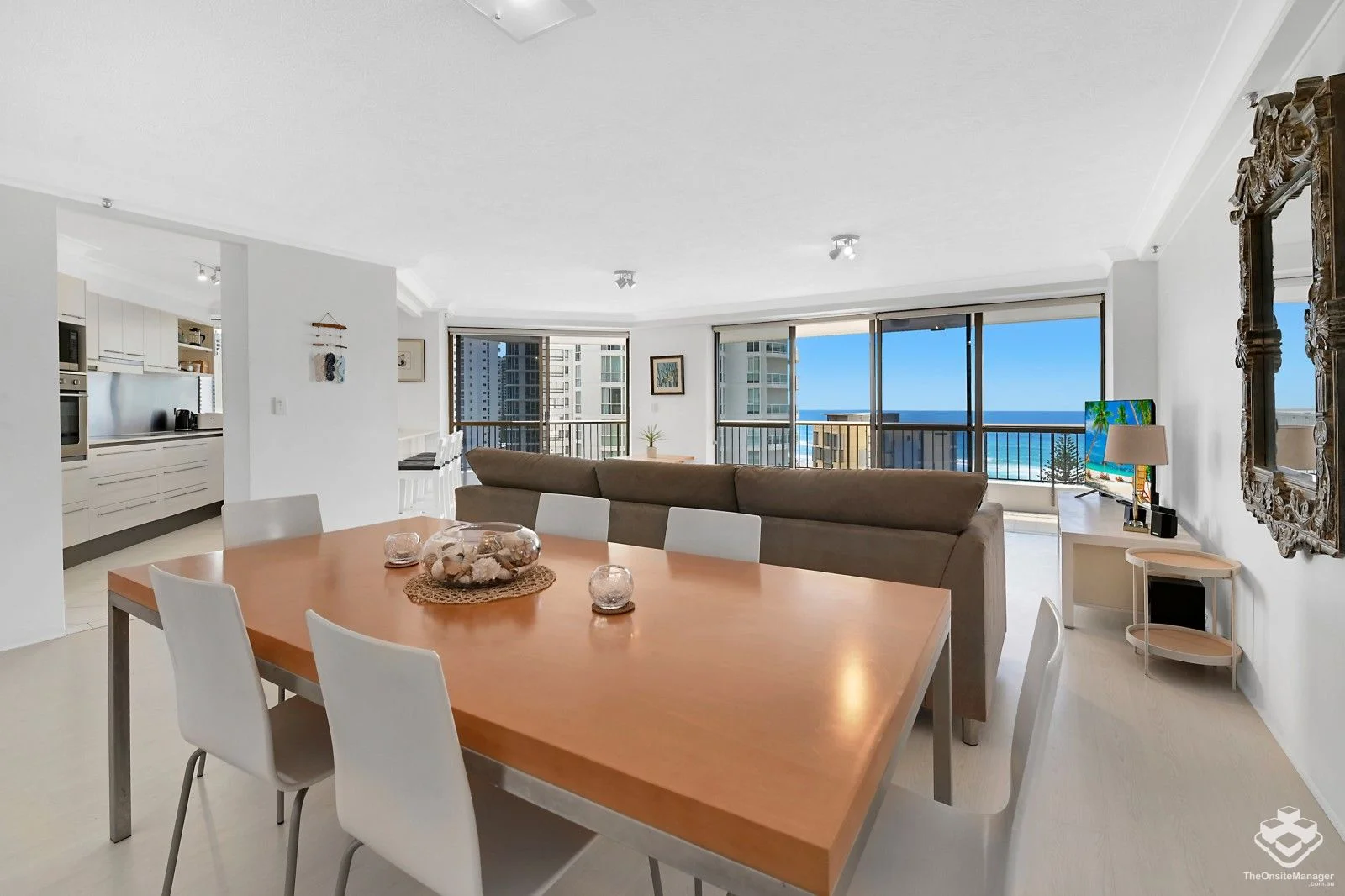 Additional image 4 of ID:21171893/3554 Main Beach Parade, Main Beach QLD 4217