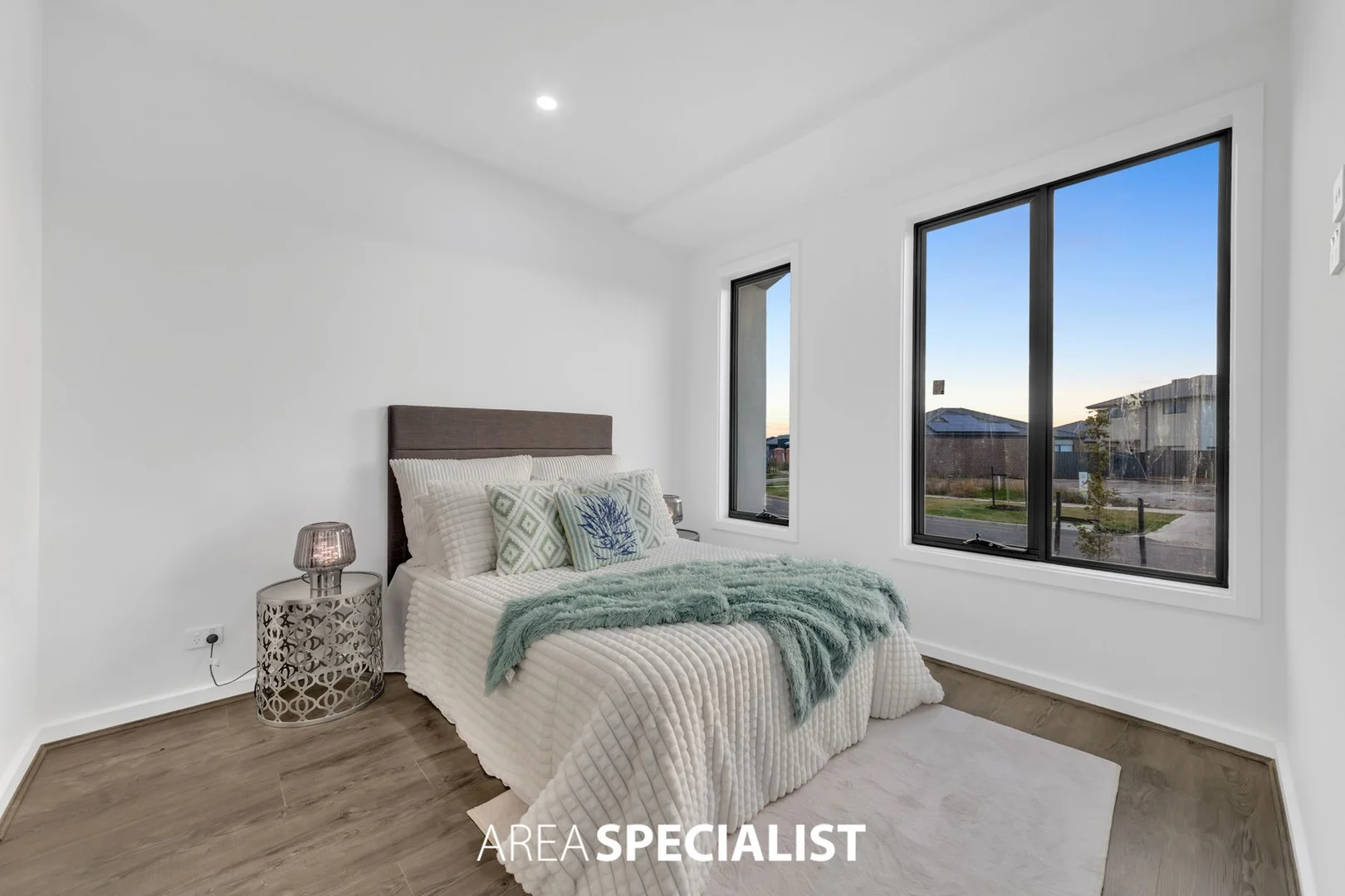 Additional image 2 of 21 California Street, Clyde VIC 3978