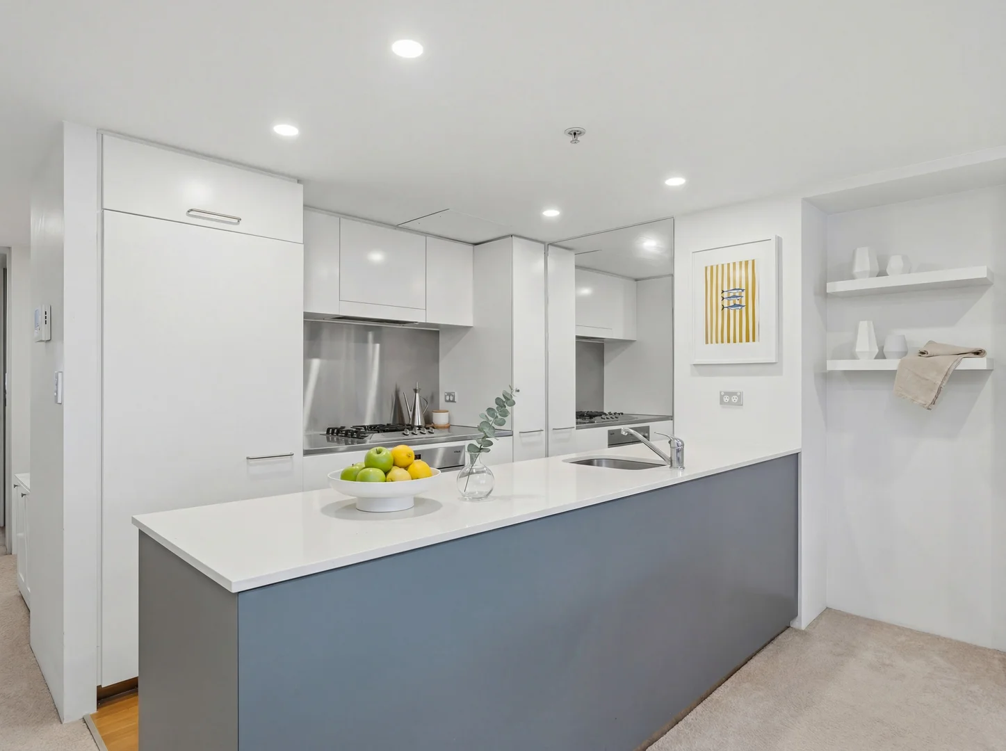 Additional image 3 of 514/2A Elizabeth Bay Road, Elizabeth Bay NSW 2011
