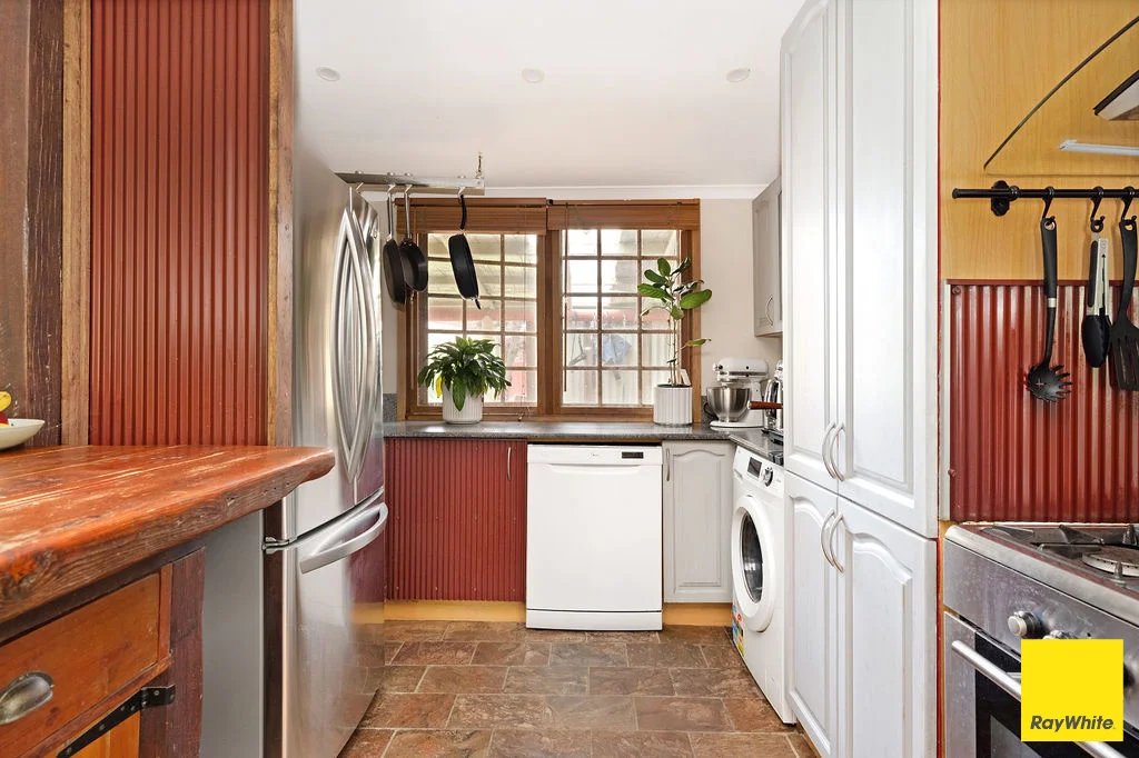 Additional image 6 of 54 Butmaroo Street, Bungendore NSW 2621