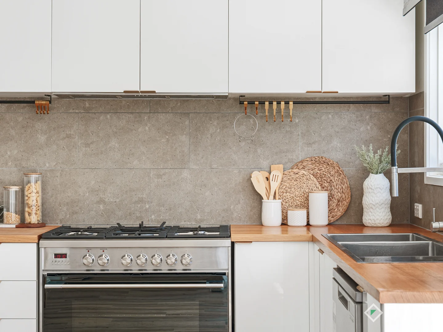 Additional image 15 of 20 Eildon Road, Endeavour Hills VIC 3802