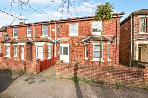 109-111 Bursledon Road, Bitterne SO19