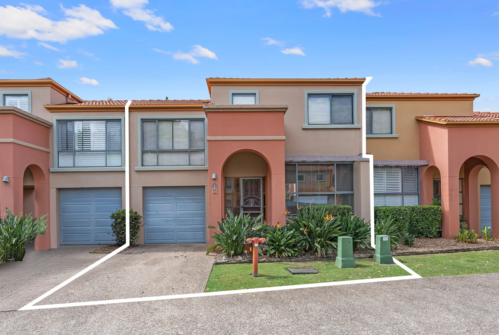 11/20 Fairway Drive, Clear Island Waters QLD 4226