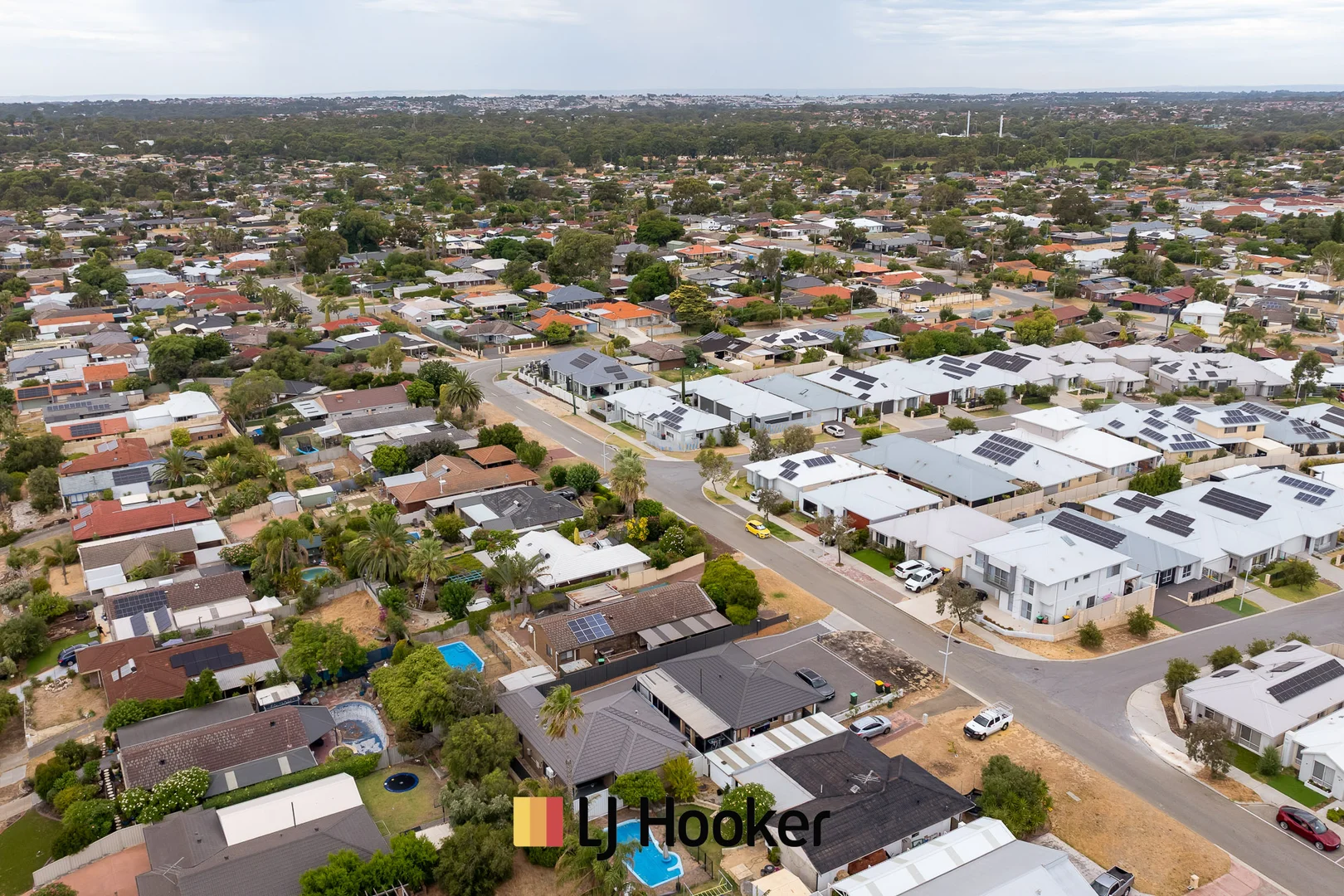 Additional image 63 of 41A Currajong Crescent, Craigie WA 6025