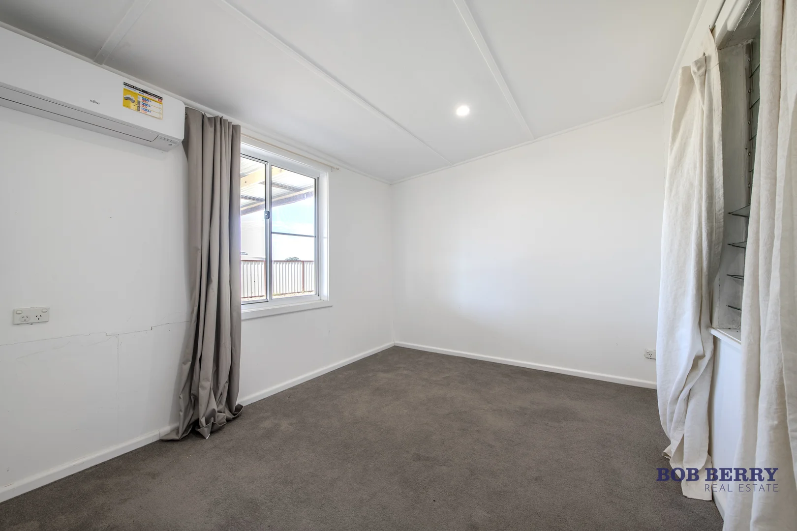Additional image 9 of 9R Wheaton Street, Eumungerie NSW 2822