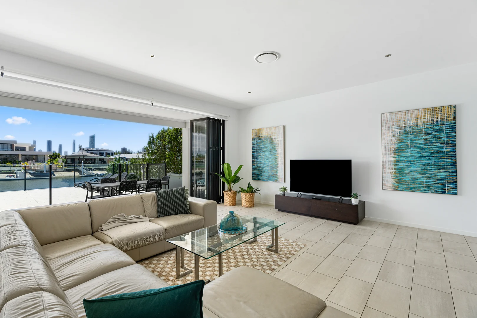 Additional image 9 of 91 T E Peters Drive, Broadbeach Waters QLD 4218