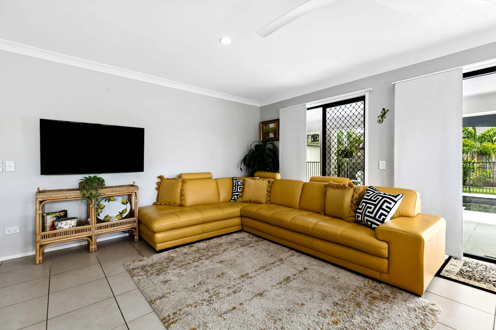 Additional image 8 of 17 Earl Saint Vincent Circuit, Eli Waters QLD 4655