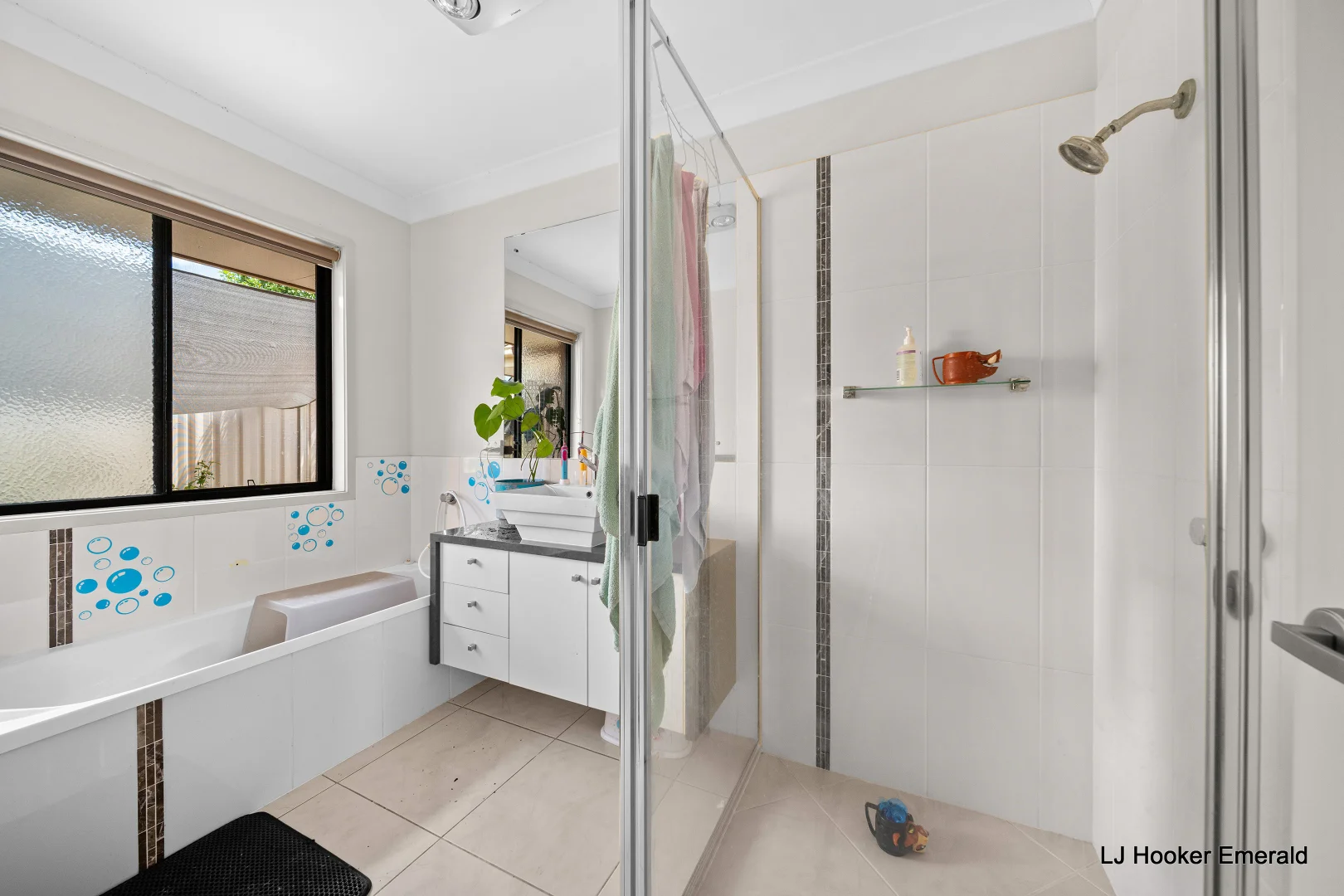 Additional image 14 of 4 Highland Court, Emerald QLD 4720