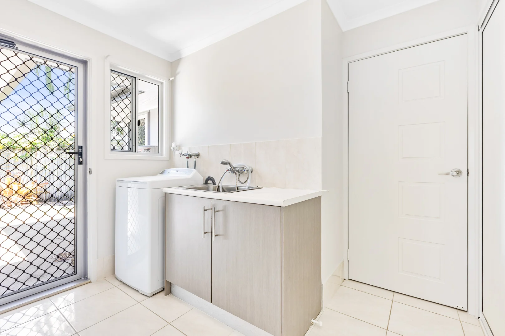 Additional image 6 of 8 Callistemon Crescent, Tin Can Bay QLD 4580